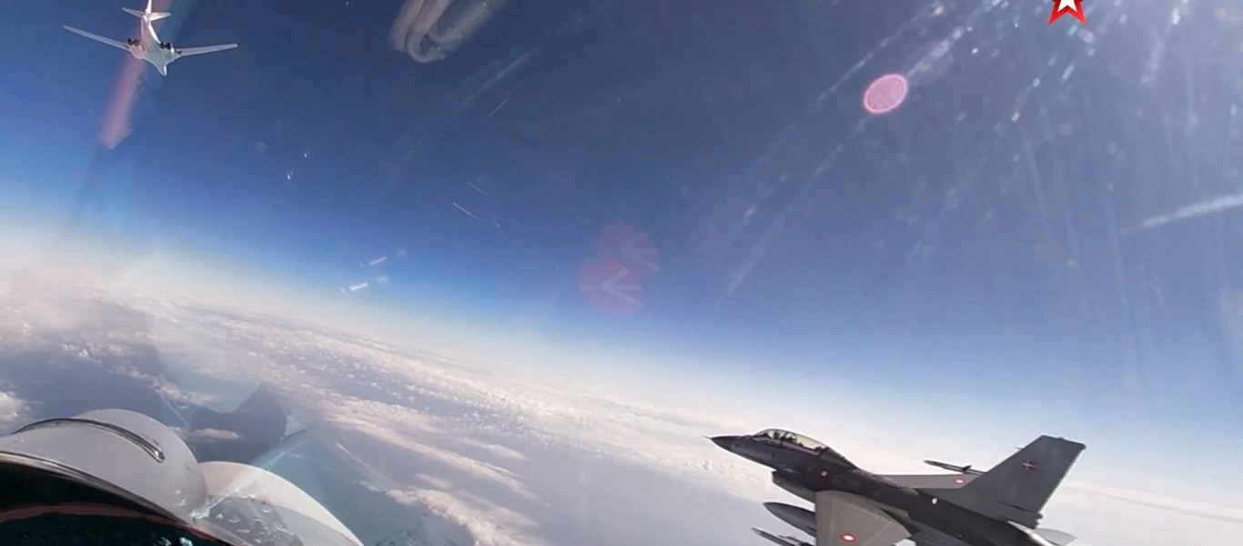 Ρωσικά στρατηγικά βομβαρδιστικά Tu-22 πέταξαν πάνω από τη νορβηγική θάλασσα (βίντεο)